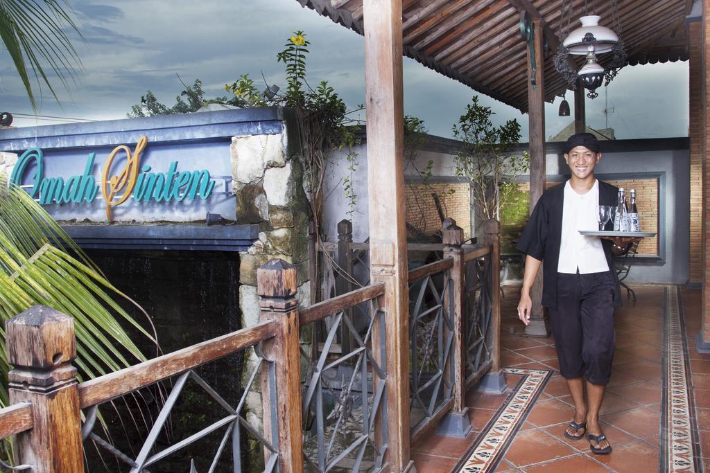 Omah Sinten Heritage & Resto Hotel Surakarta (Solo)
