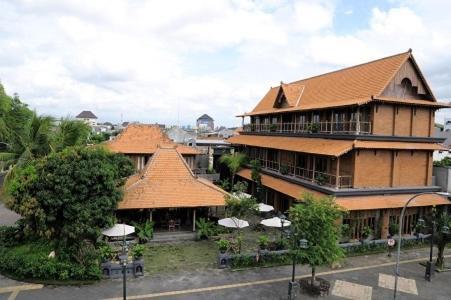 Omah Sinten Heritage & Resto Hotel Surakarta (Solo)
